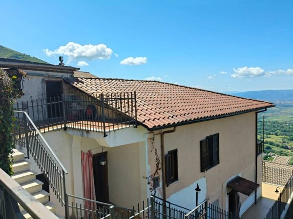 appartamento in vendita a Poggio Bustone