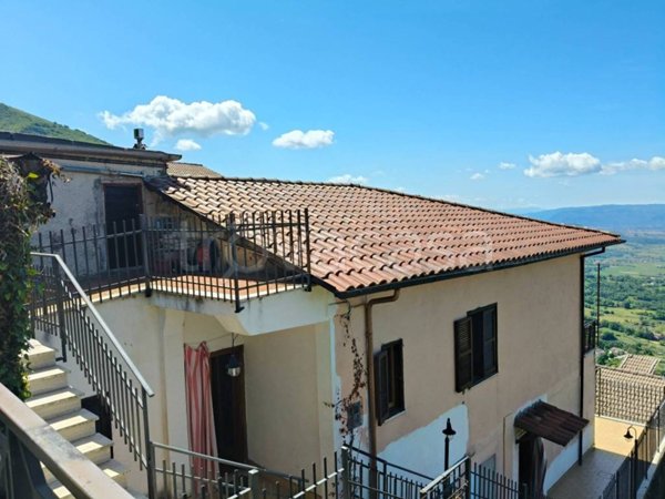 appartamento in vendita a Poggio Bustone