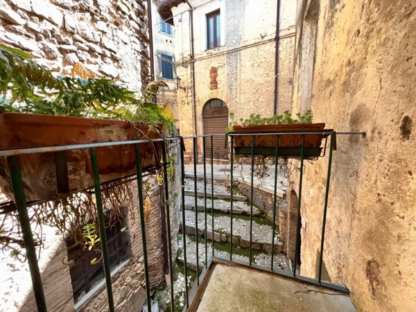appartamento in vendita a Poggio Catino