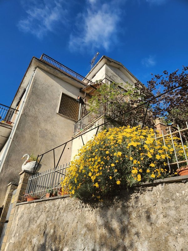 appartamento in vendita a Poggio Catino