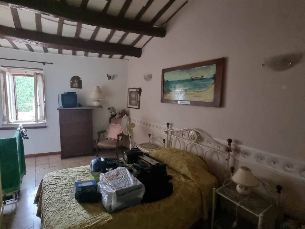 appartamento in vendita a Poggio Catino in zona Catino