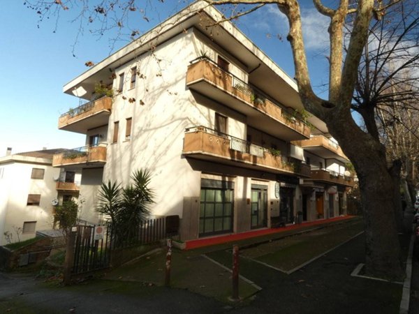 ufficio in vendita a Poggio Mirteto