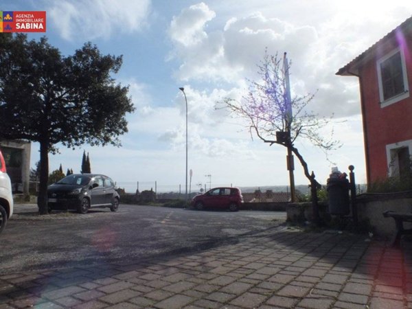 appartamento in vendita a Poggio Mirteto in zona San Luigi
