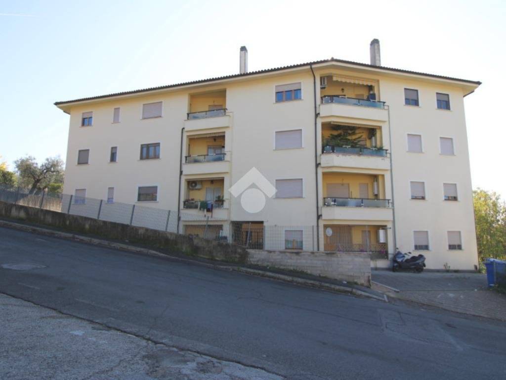 appartamento in vendita a Poggio Mirteto