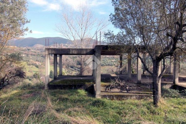 casa indipendente in vendita a Poggio Mirteto