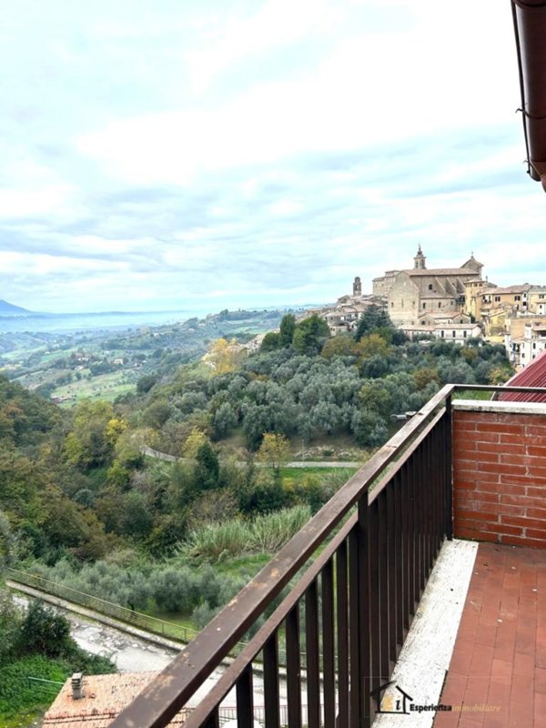 appartamento in vendita a Poggio Mirteto