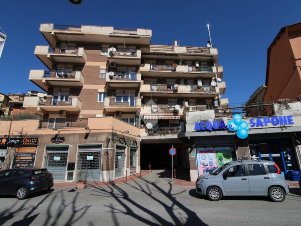 appartamento in vendita a Poggio Mirteto