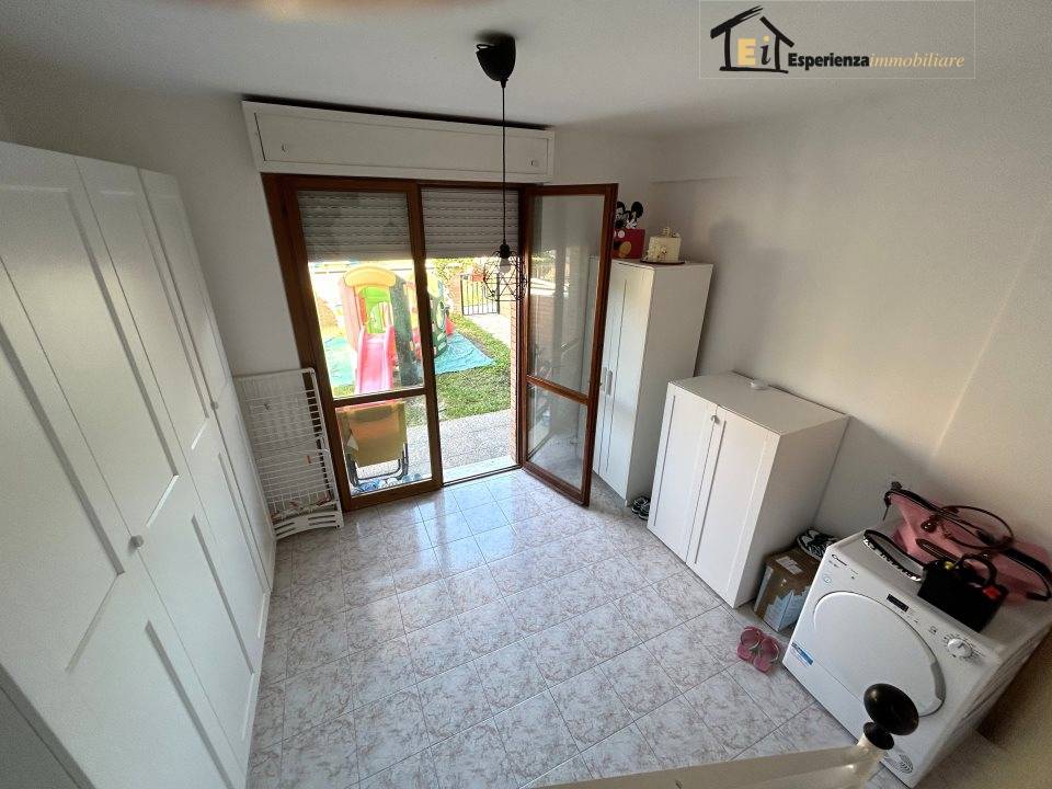 casa indipendente in vendita a Poggio Mirteto