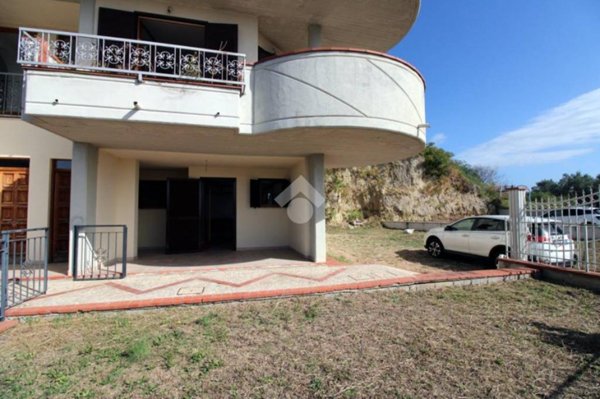 appartamento in vendita a Poggio Mirteto in zona Castel San Pietro