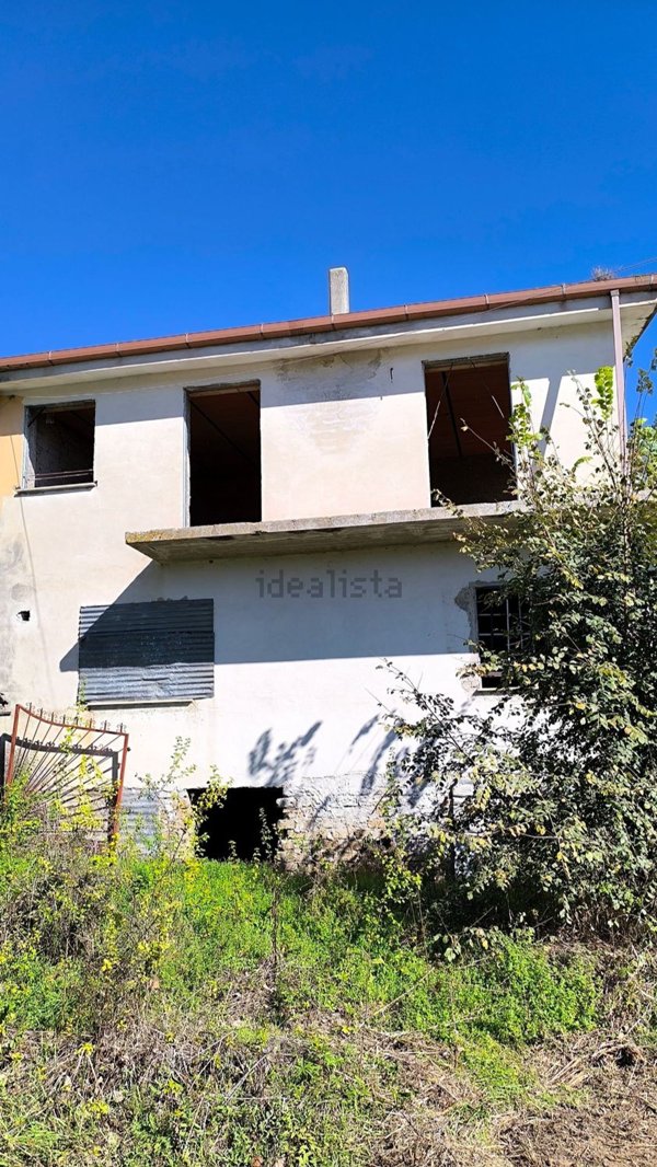 casale in vendita a Poggio Mirteto