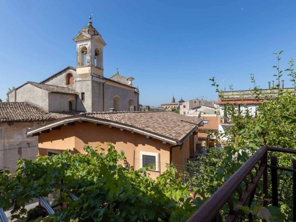 casa indipendente in vendita a Poggio Mirteto