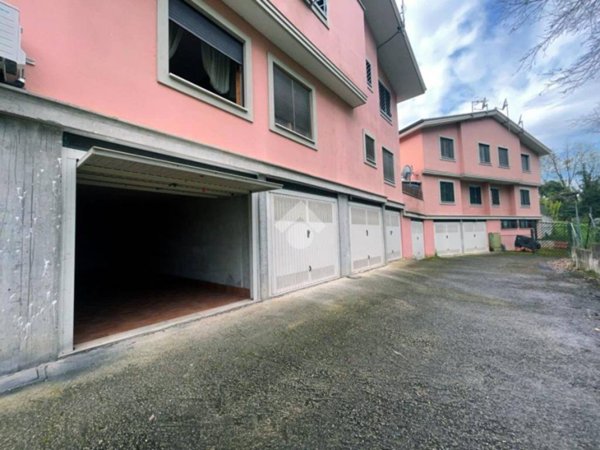 casa indipendente in vendita a Poggio Mirteto in zona Poggio Mirteto Scalo