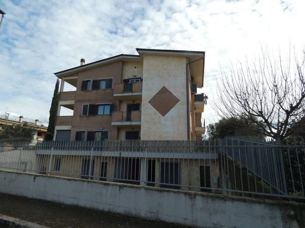 appartamento in vendita a Poggio Mirteto