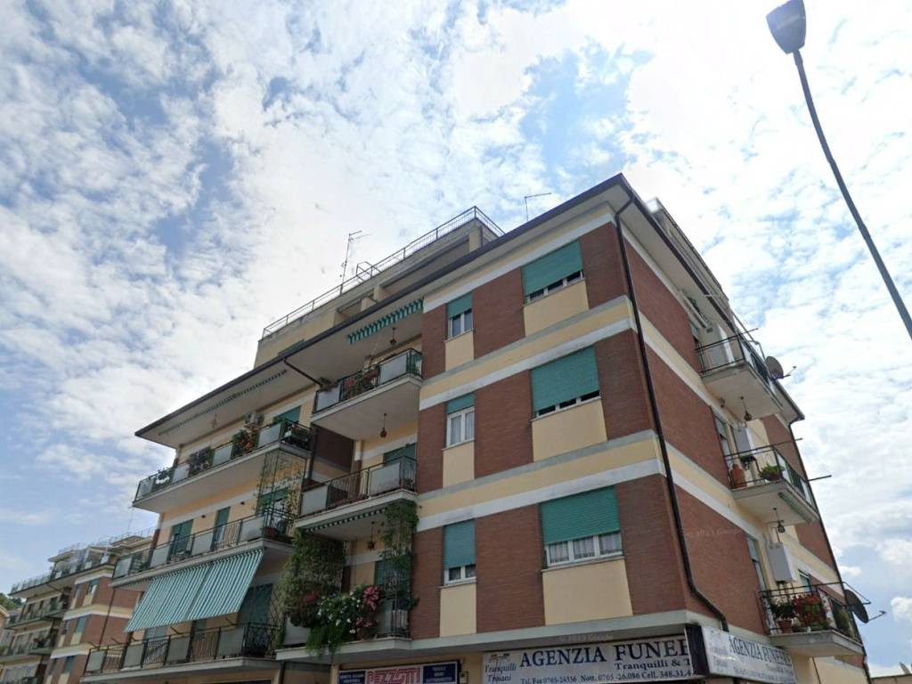 appartamento in vendita a Poggio Mirteto