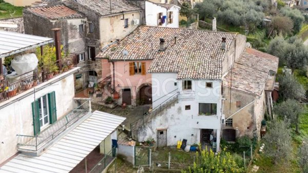 appartamento in vendita a Poggio Mirteto in zona Poggio Mirteto Scalo