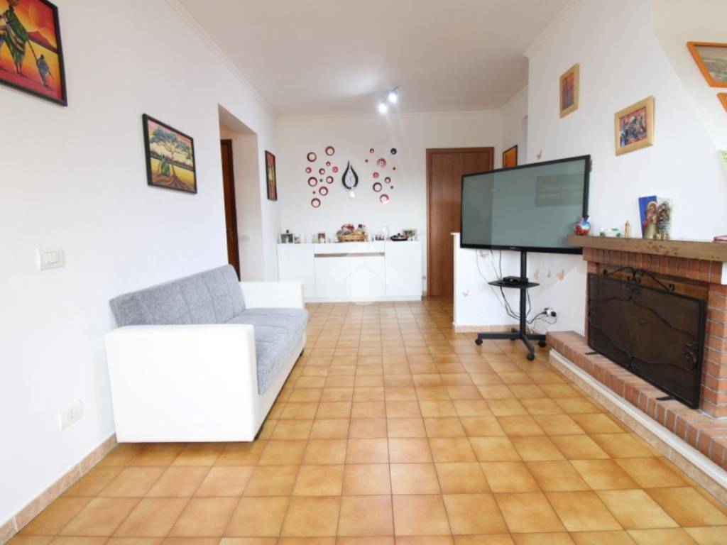 appartamento in vendita a Poggio Mirteto