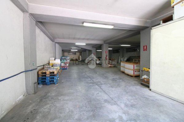 ufficio in vendita a Poggio Mirteto in zona San Valentino