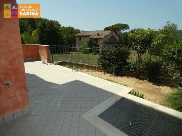 appartamento in vendita a Poggio Mirteto in zona Poggio Mirteto Scalo
