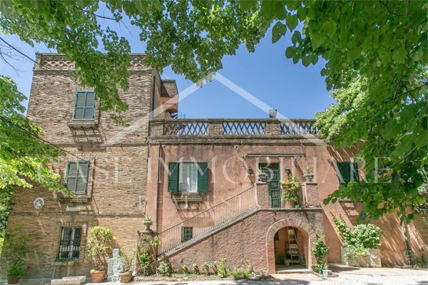 casa indipendente in vendita a Poggio Mirteto