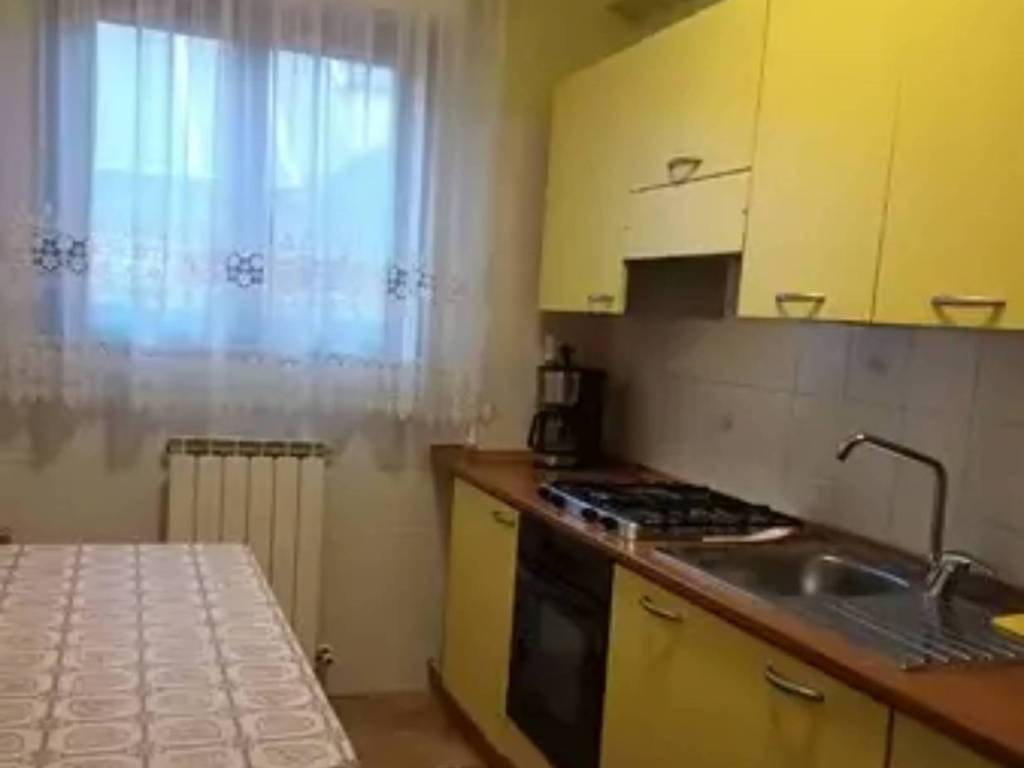 appartamento in vendita a Poggio Mirteto in zona San Valentino