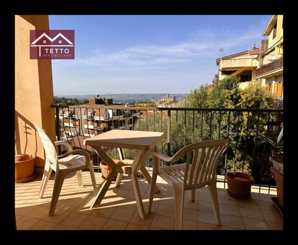 appartamento in vendita a Poggio Mirteto in zona San Valentino