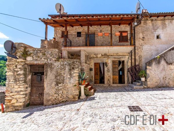 appartamento in vendita a Poggio Moiano