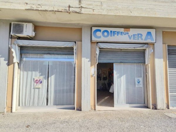 negozio in vendita a Poggio Moiano