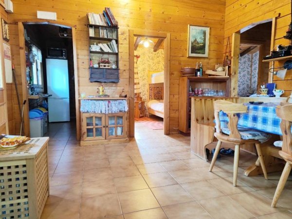 casa indipendente in vendita a Poggio Moiano