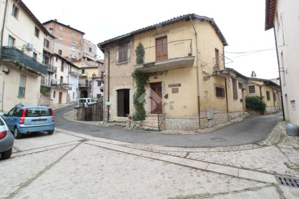 appartamento in vendita a Poggio Moiano