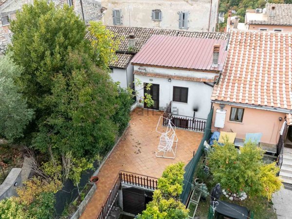 appartamento in vendita a Poggio Moiano