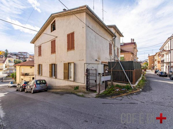 appartamento in vendita a Poggio Moiano