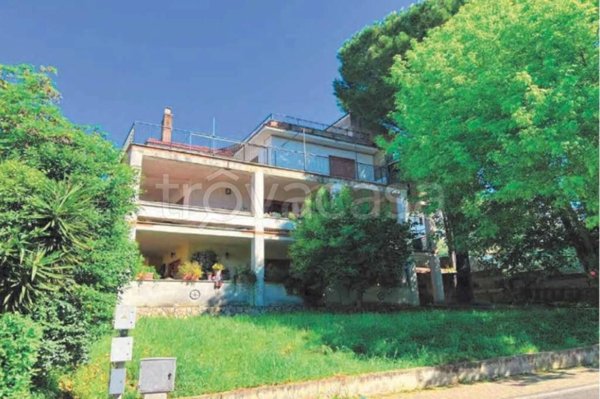 appartamento in vendita a Poggio Moiano