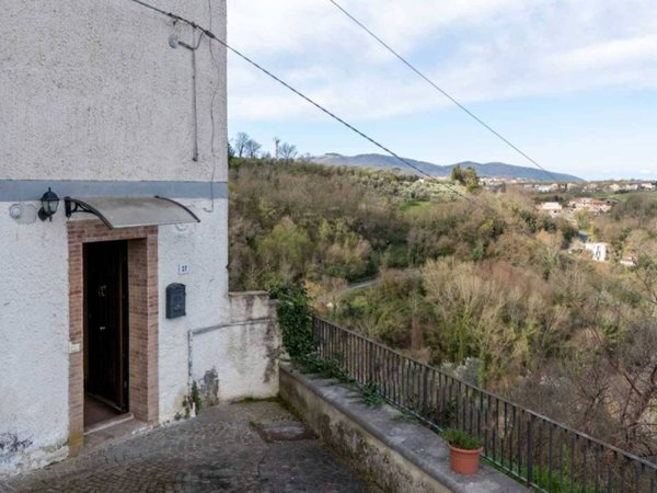 appartamento in vendita a Poggio Moiano