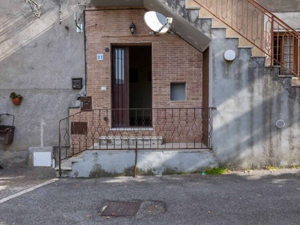 appartamento in vendita a Poggio Moiano