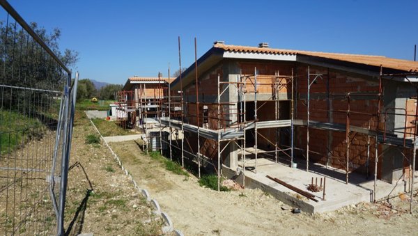 casa indipendente in vendita a Poggio Nativo