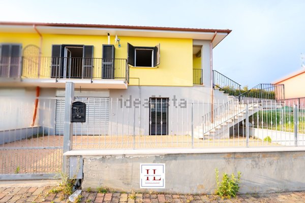 casa indipendente in vendita a Poggio Nativo