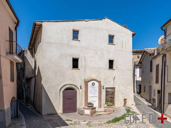 casa indipendente in vendita a Poggio Nativo