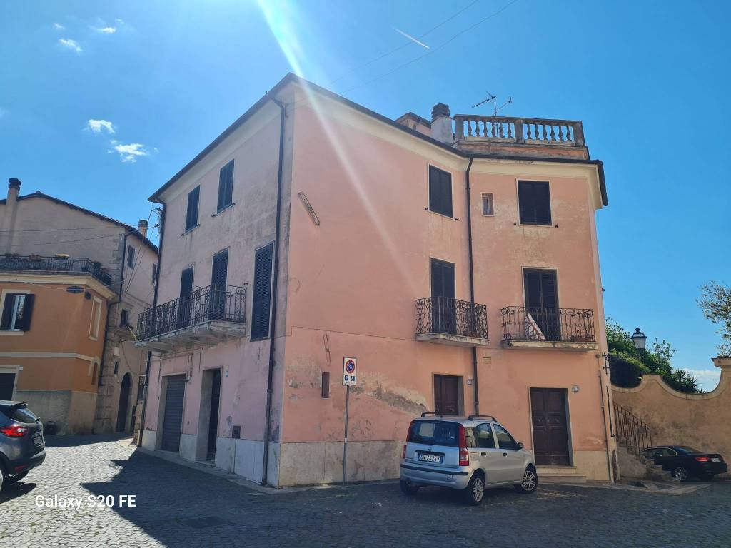 casa indipendente in vendita a Poggio Nativo
