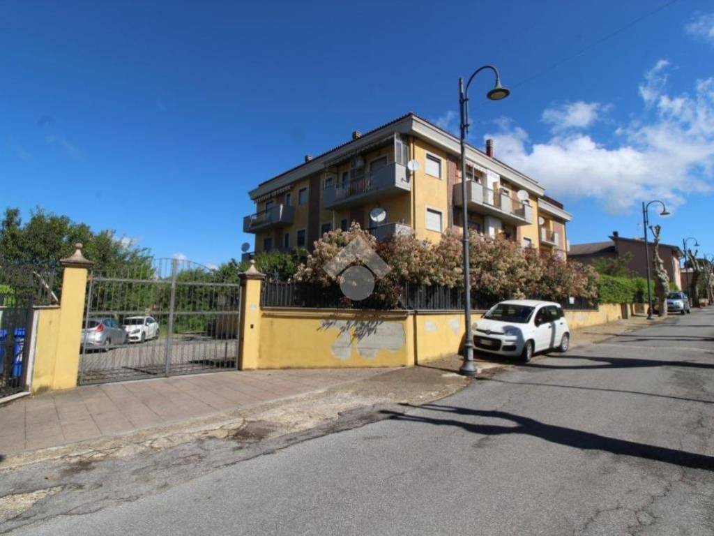 appartamento in vendita a Poggio Nativo