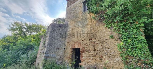 casale in vendita a Poggio Nativo