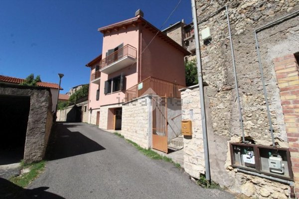 appartamento in vendita a Poggio Nativo