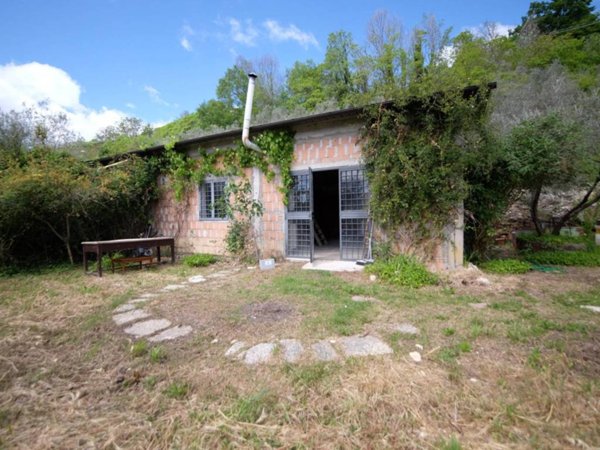 casa indipendente in vendita a Poggio San Lorenzo