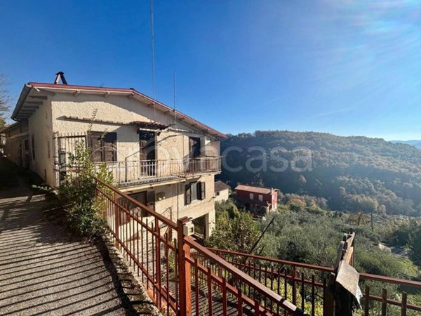 casa indipendente in vendita a Poggio San Lorenzo