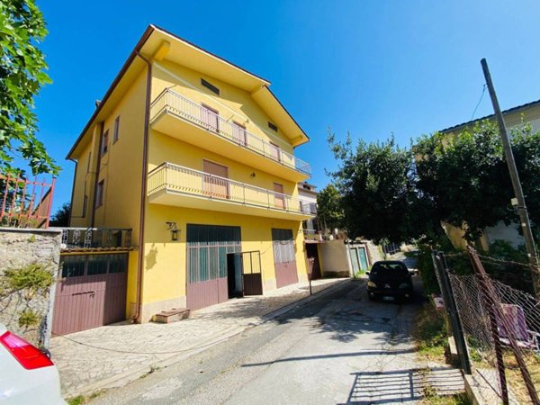 casa indipendente in vendita a Poggio San Lorenzo