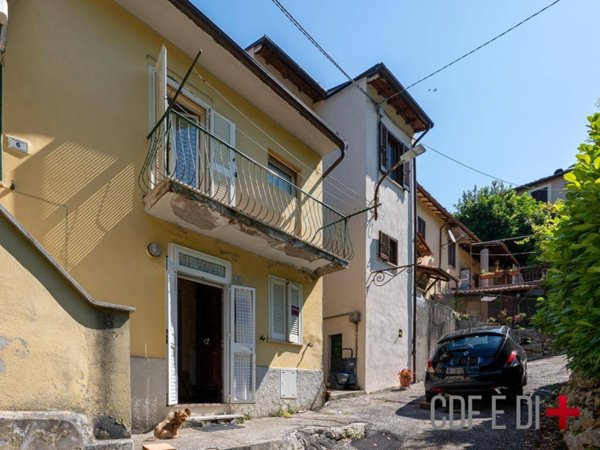 casa indipendente in vendita a Rieti in zona Centro Città
