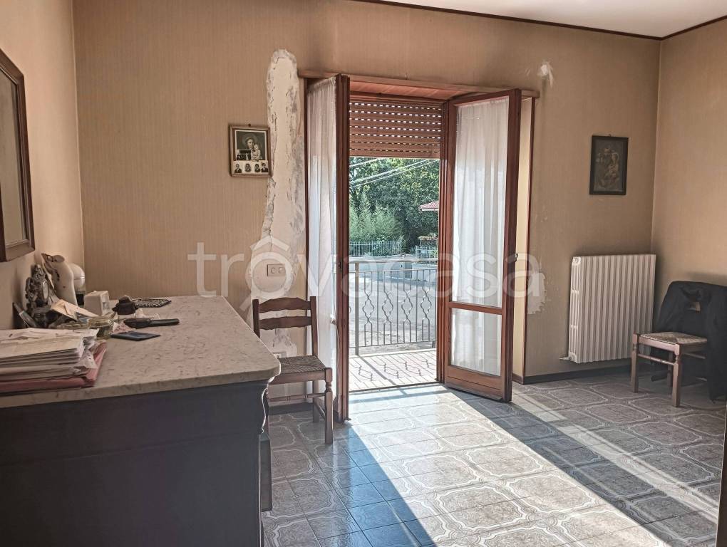 appartamento in vendita a Rieti in zona Vazia