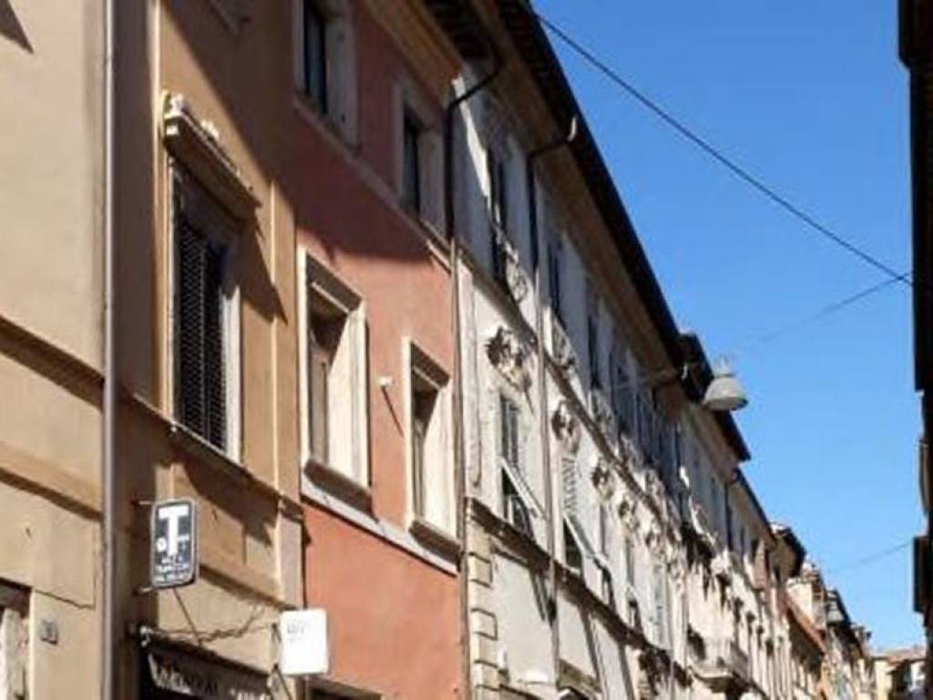 intera palazzina in vendita a Rieti in zona Centro Città