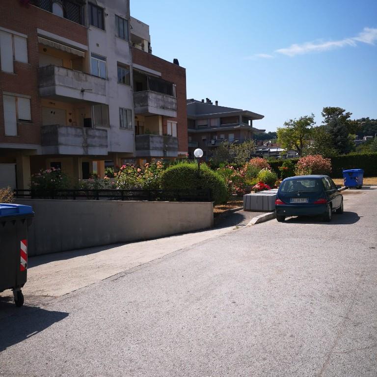appartamento in vendita a Rieti in zona Campoloniano