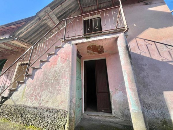 casa indipendente in vendita a Rieti in zona Centro Città