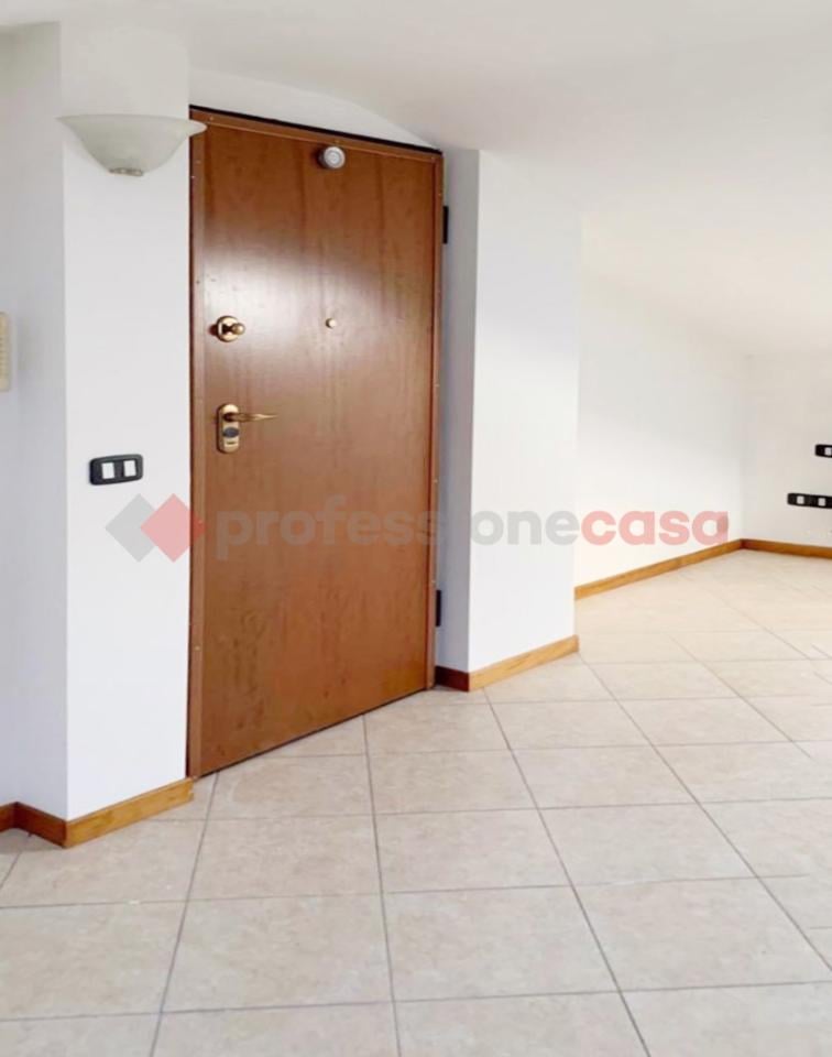 appartamento in vendita a Rieti in zona Campoloniano